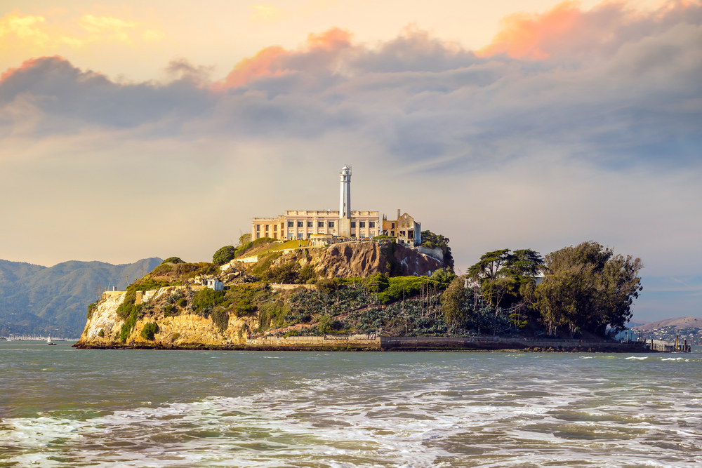 Why Did Alcatraz Shut Down